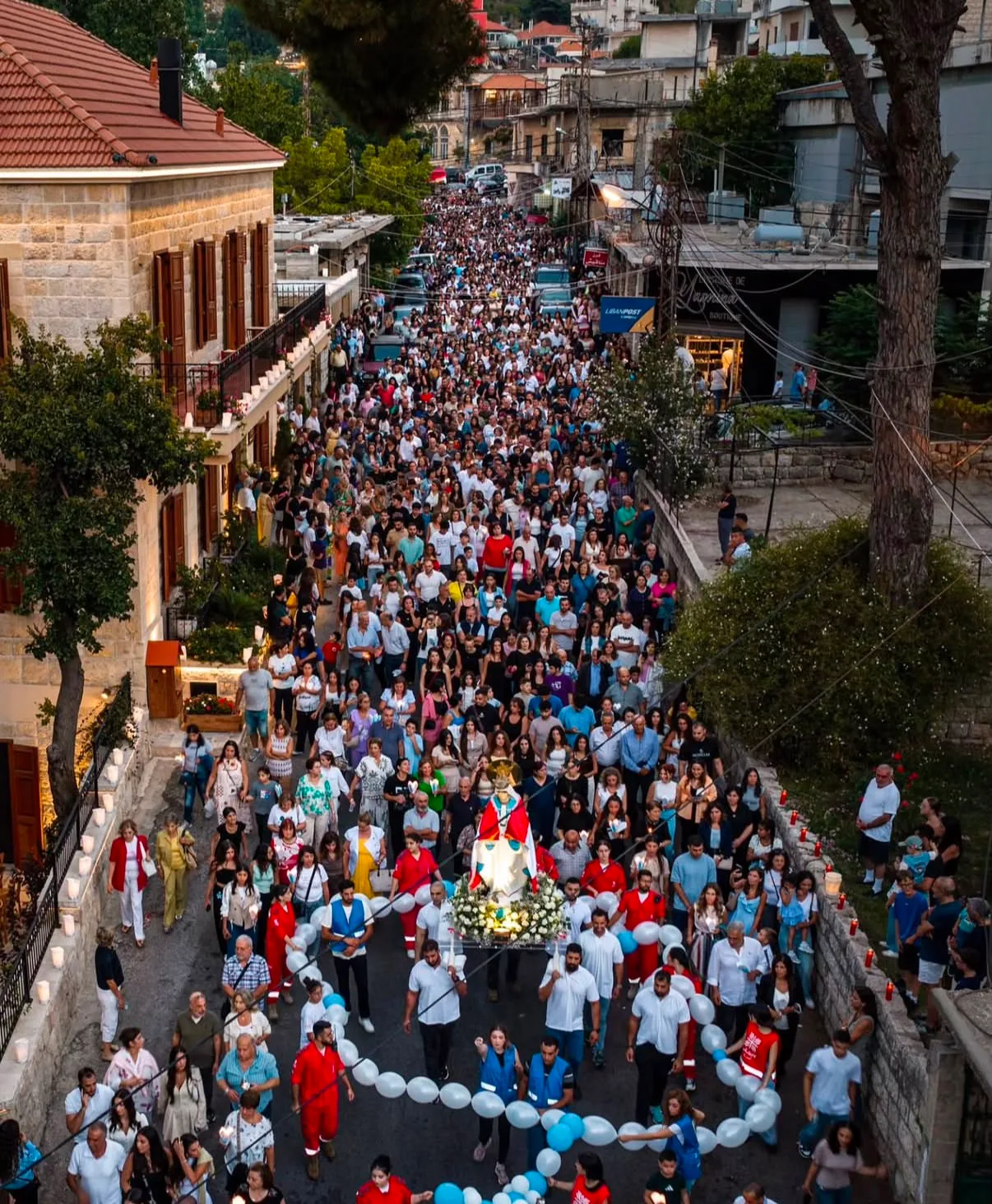Fejring af Jomfru Marias himmelfart i Jezzine i det sydlige Libanon.
