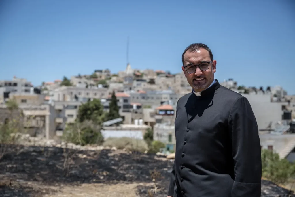 Pastor Bashar Fawadleh, latinsk sognepræst i Taybeh.