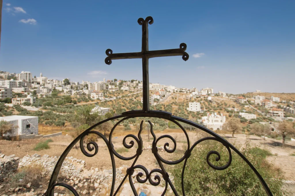 Kirke i den palæstinensiske kristne landsby Taybeh øst for Ramallah.