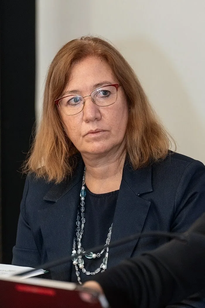 Carina Rossa deltager i en international kongres i Vatikanet.